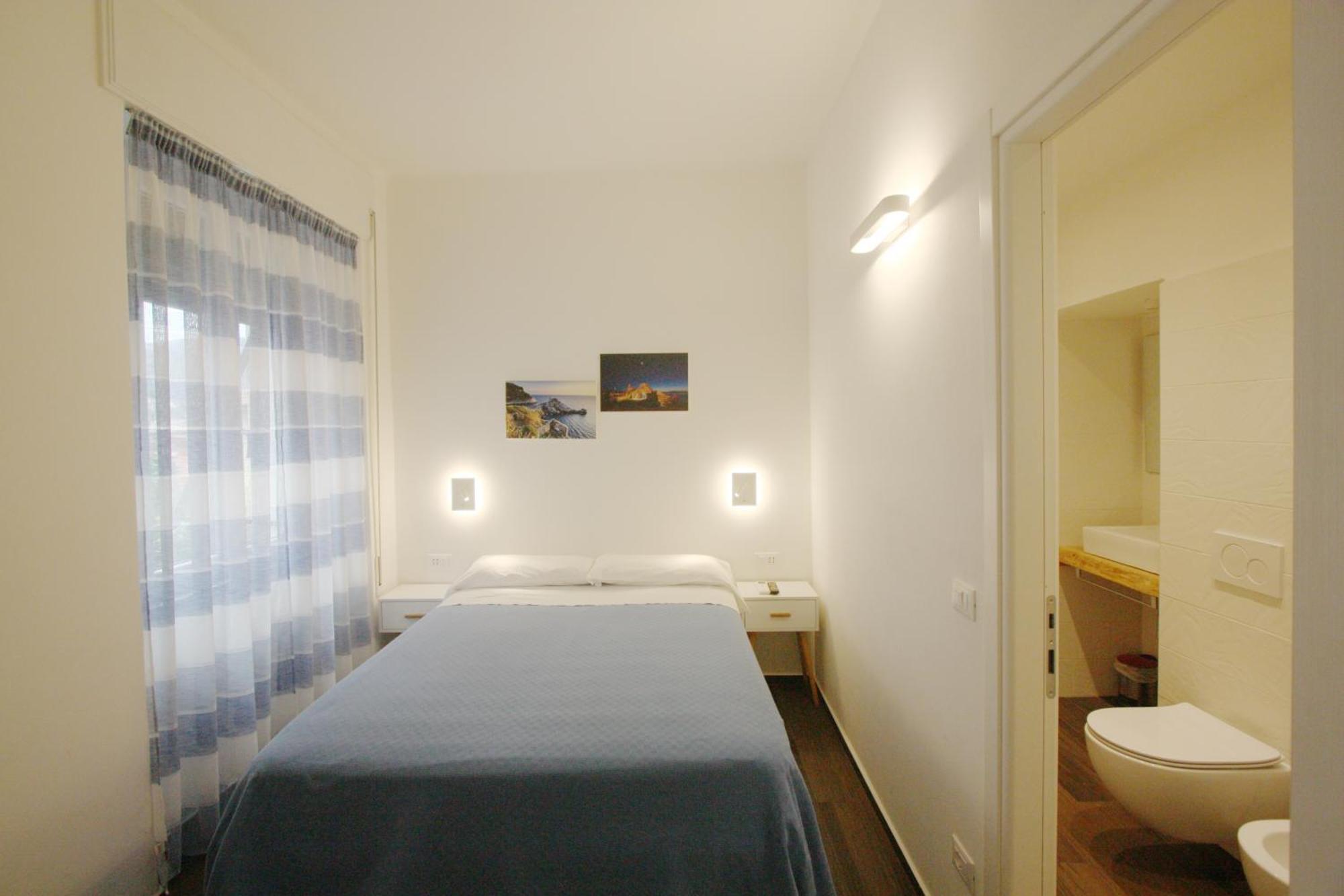 Barbj'S Rooms ลาสเปเซีย ภายนอก รูปภาพ