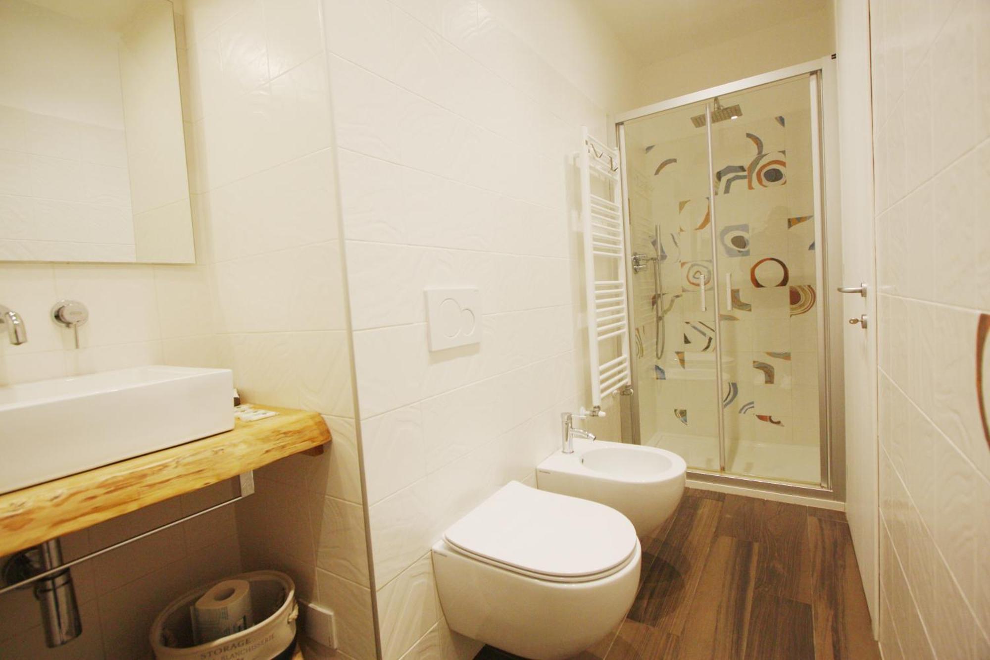 Barbj'S Rooms ลาสเปเซีย ภายนอก รูปภาพ